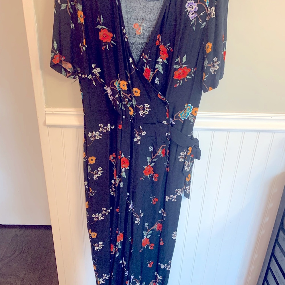 NWT floral Pant jumpsuit